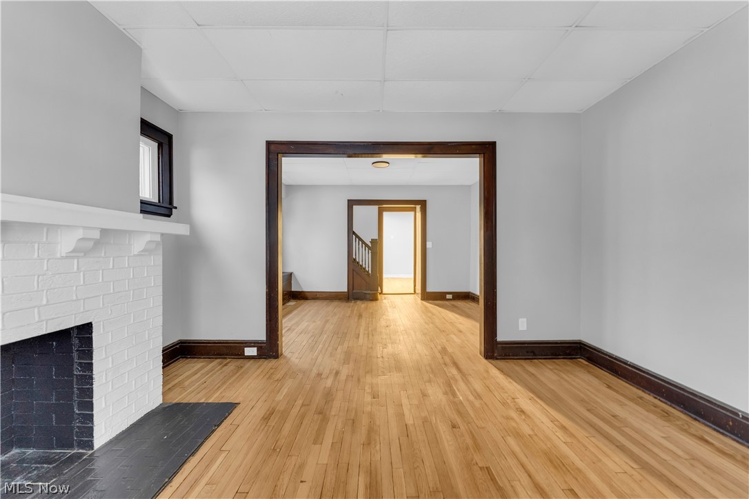 4102 Brooklyn Avenue 4102/Right