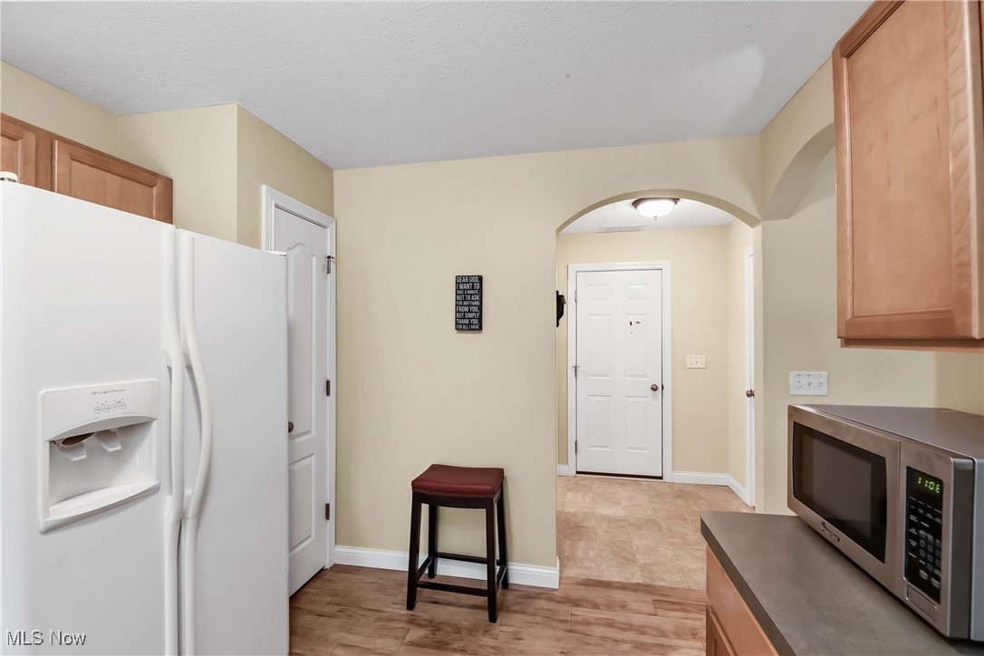 Nautica At Lake Erie Shores Condo - Residential