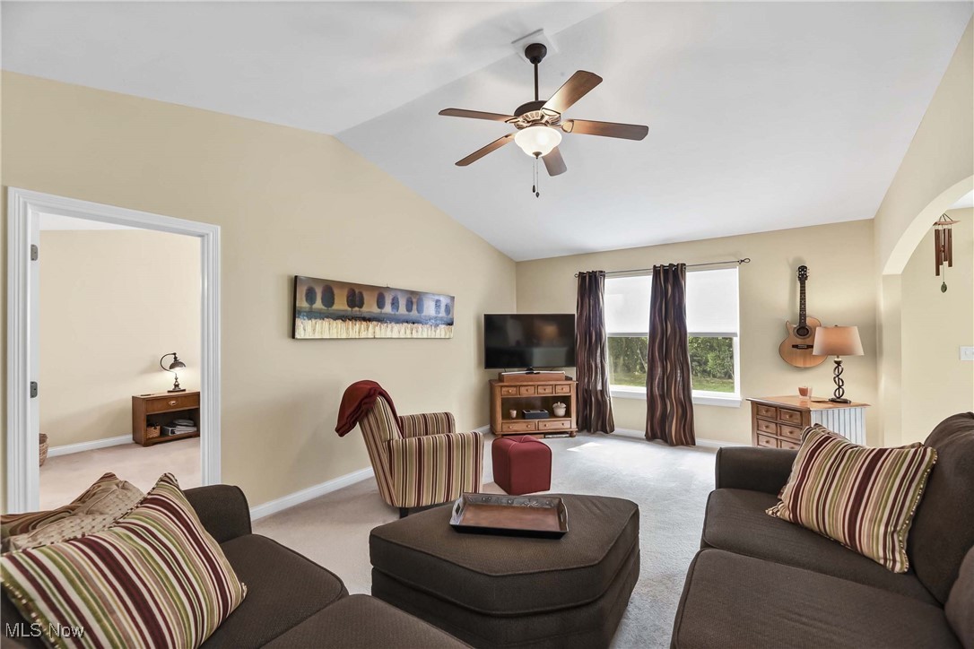 Nautica At Lake Erie Shores Condo - Residential