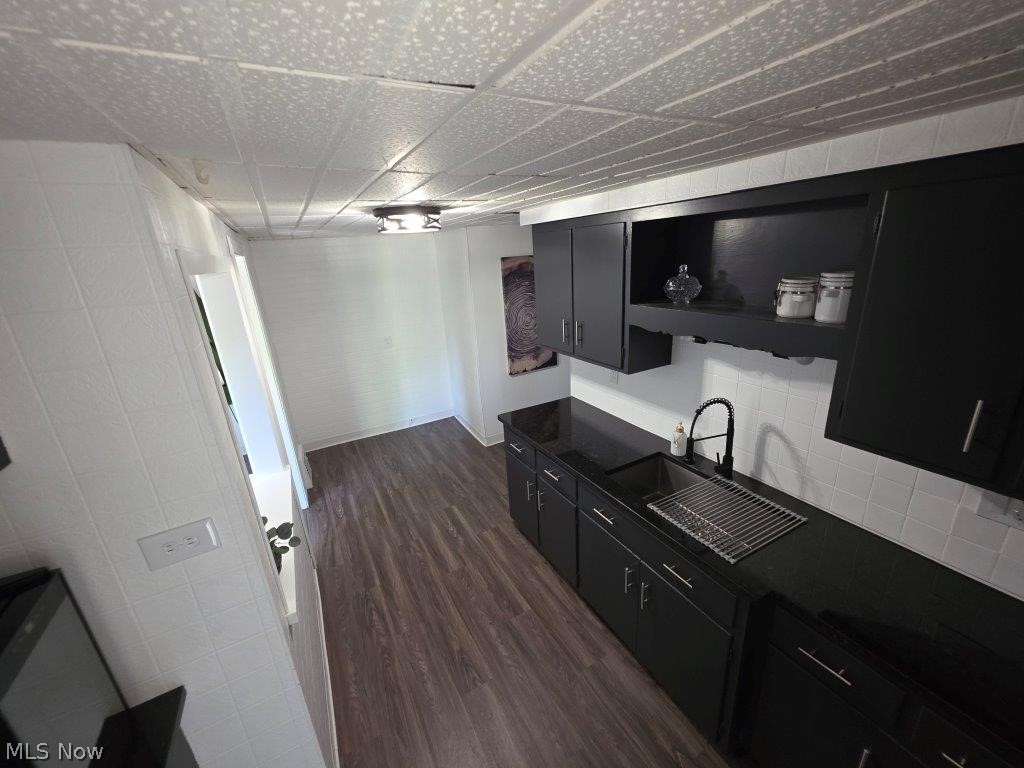 Lorain Woods - Residential