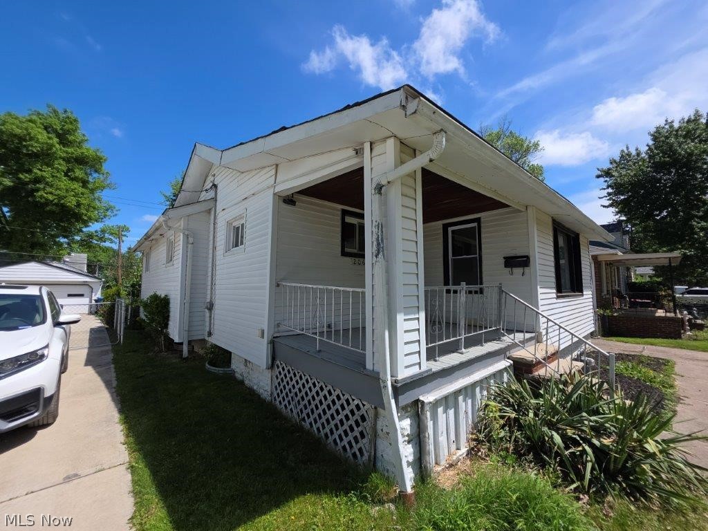 Lorain Woods - Residential