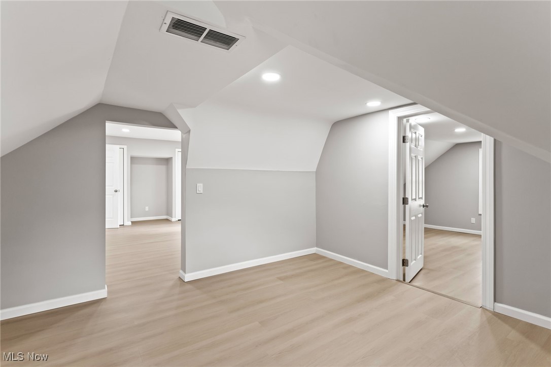 Ridgewood 05 - Residential