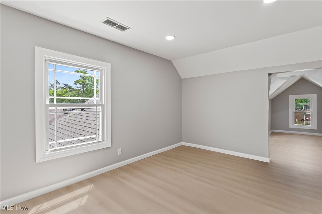Ridgewood 05 - Residential