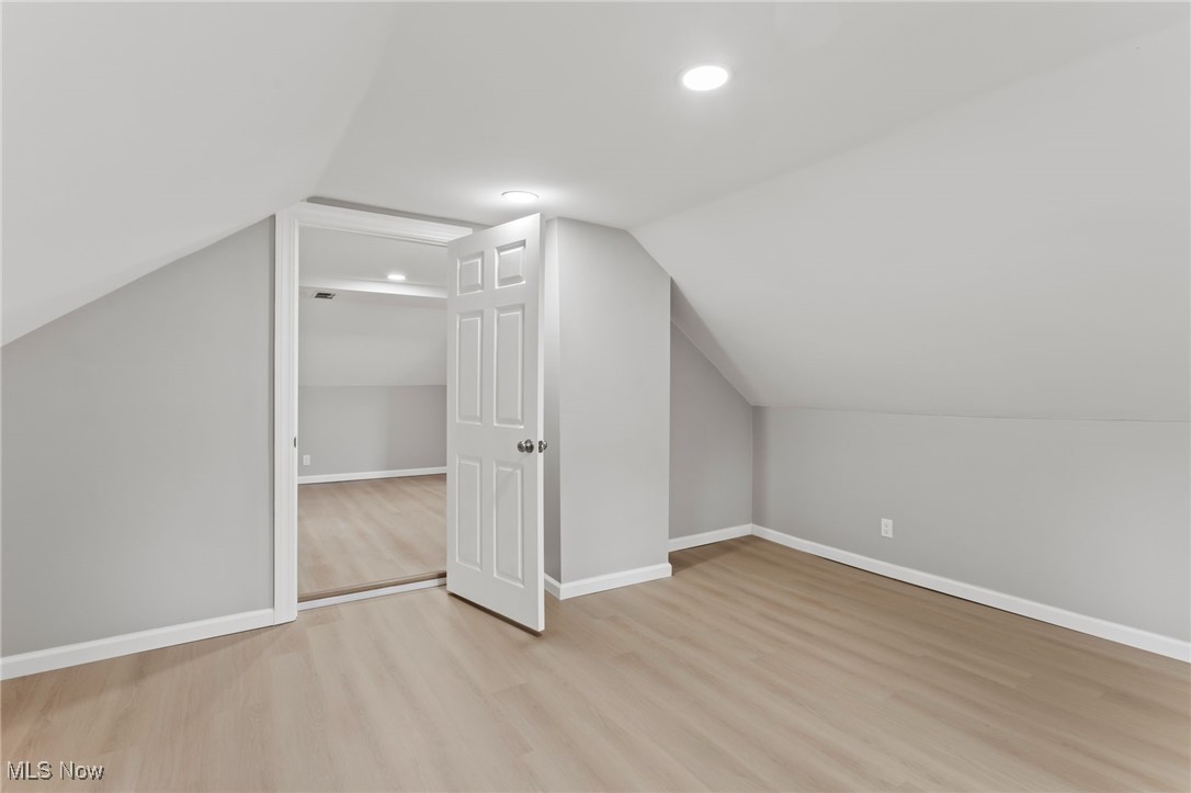 Ridgewood 05 - Residential