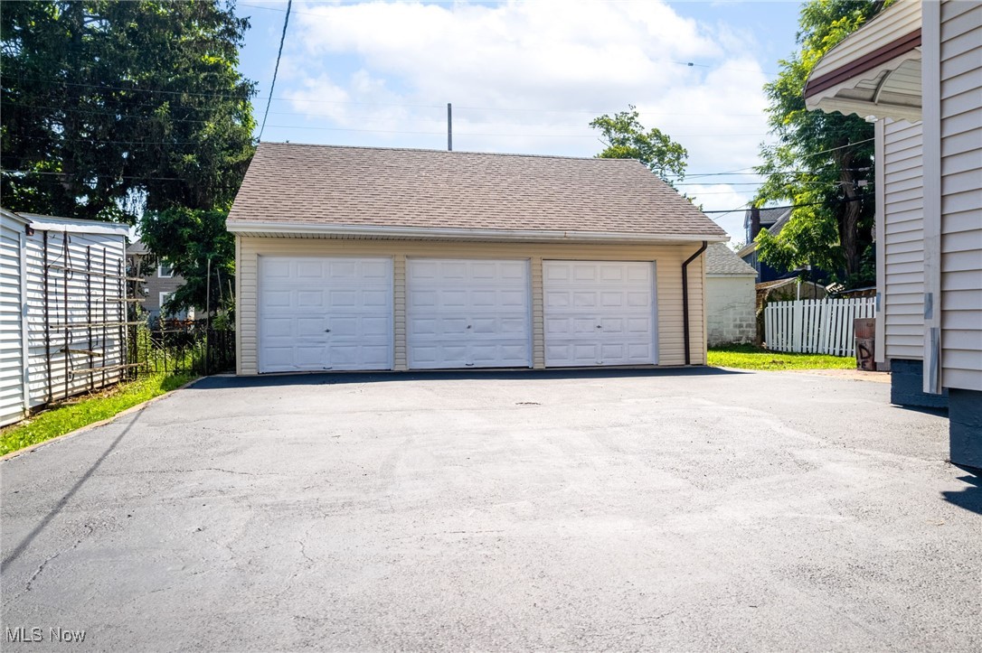 Ridgewood 05 - Residential