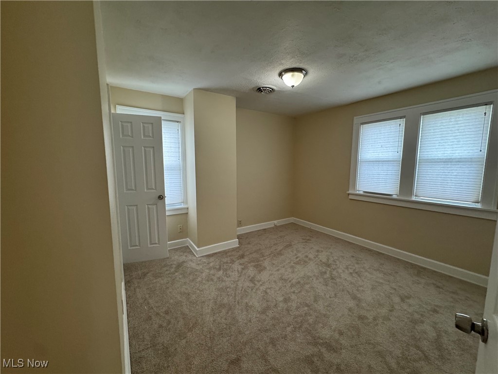 19901 Gardenview Drive, Maple Heights, Ohio image 20