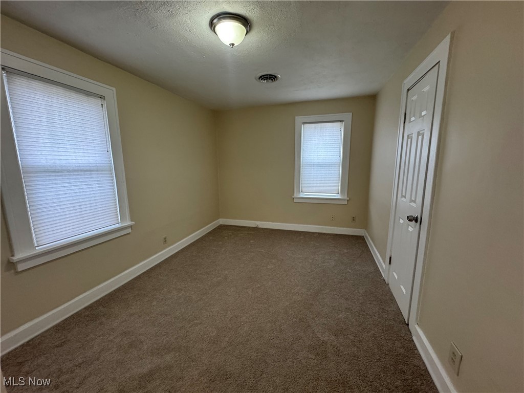19901 Gardenview Drive, Maple Heights, Ohio image 22