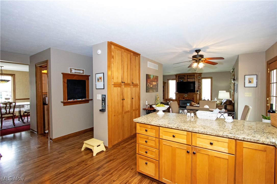 2766 Vinton Woods Dr, Wooster, Ohio image 3