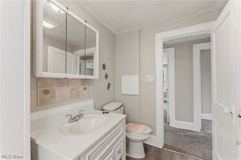 Tiny photo for 974 Lovers Lane, Akron, OH 44306 (MLS # 5210265)