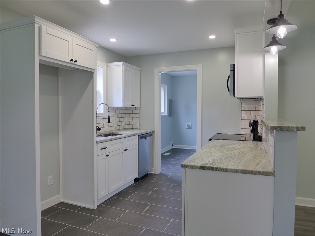 Bruscino Dev Inc Parknoll Estates - Residential