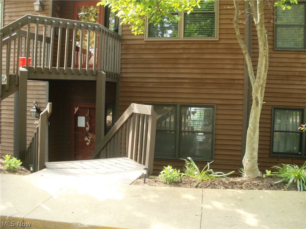 Countryside Condo - Residential