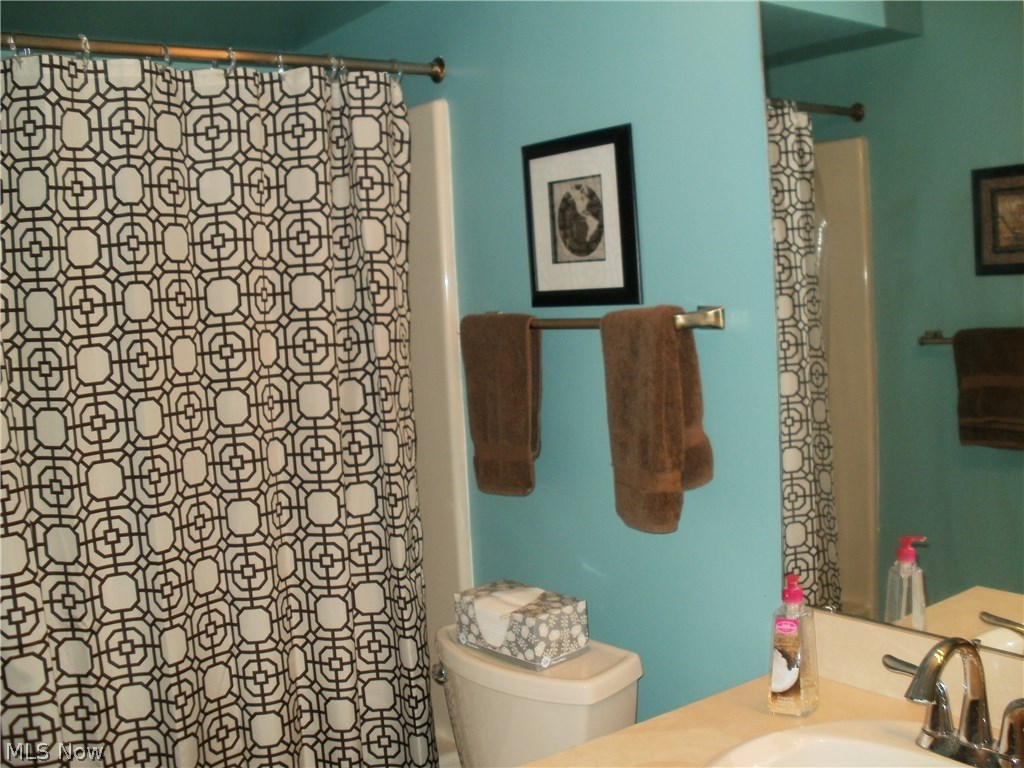 Countryside Condo - Residential