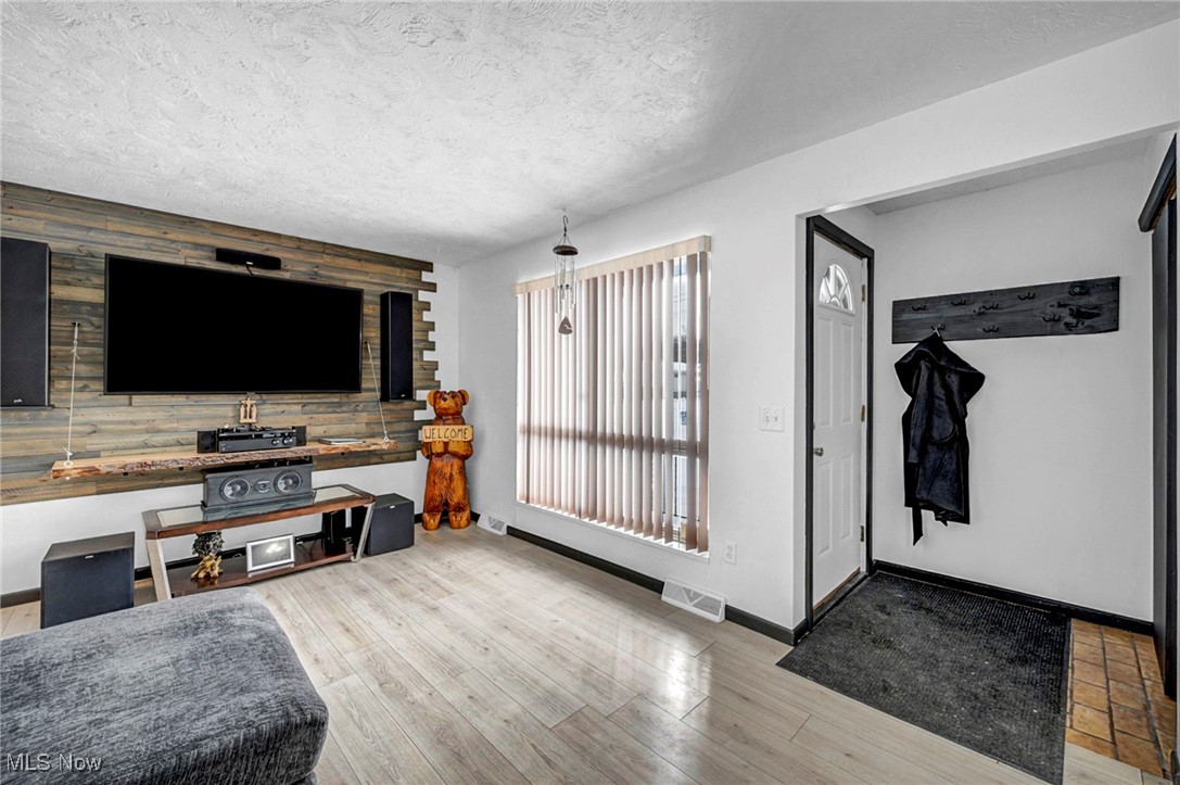 Oakwood Acres 06 - Residential