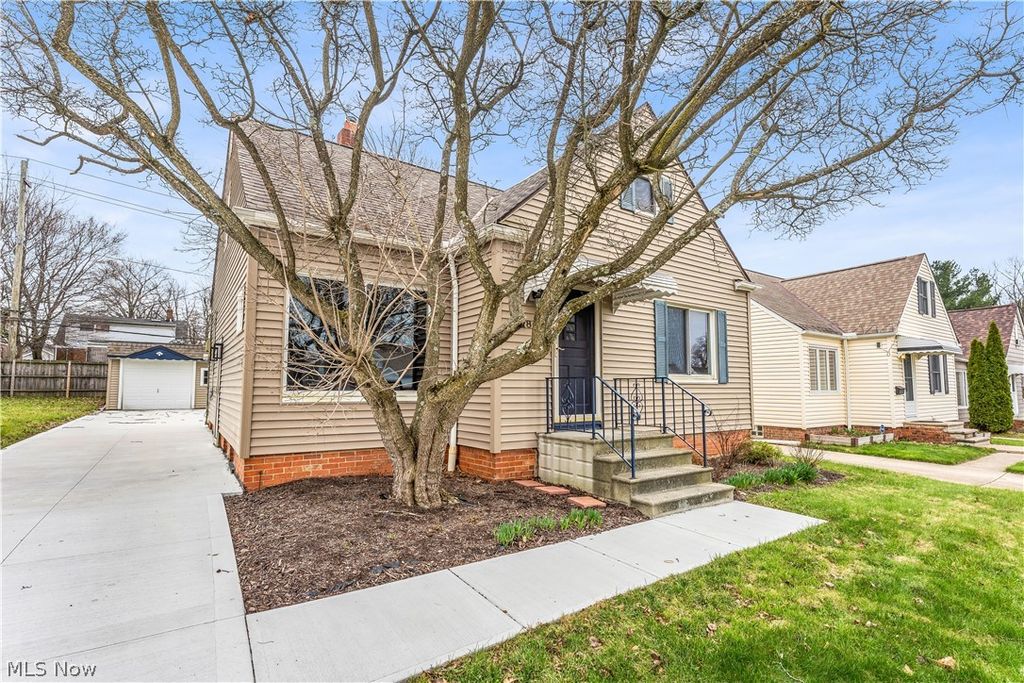 Photo of 4186 Lambert Road, South Euclid, OH 44121 (MLS # 5198359)