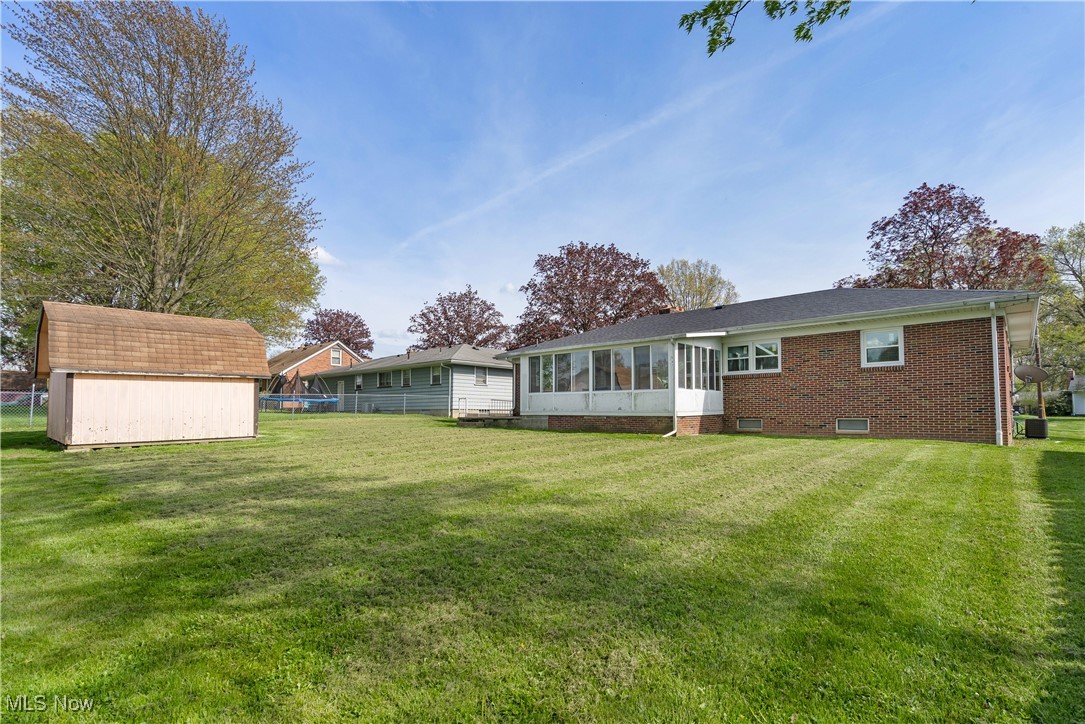 790 Larkridge Avenue, Youngstown, Ohio image 32