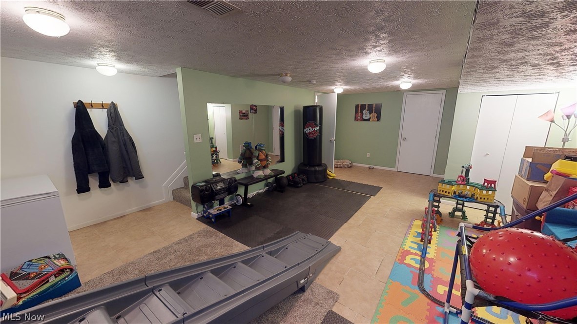 Cross Creek Condo - Residential