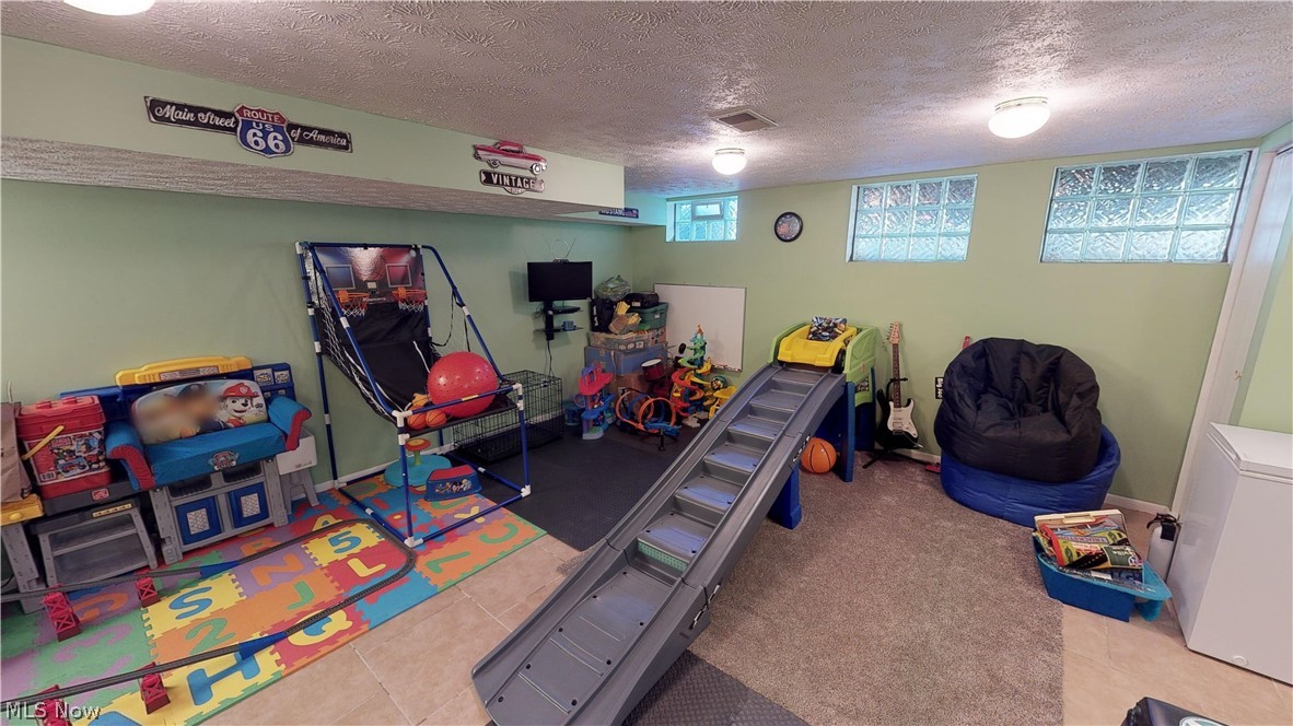 Cross Creek Condo - Residential