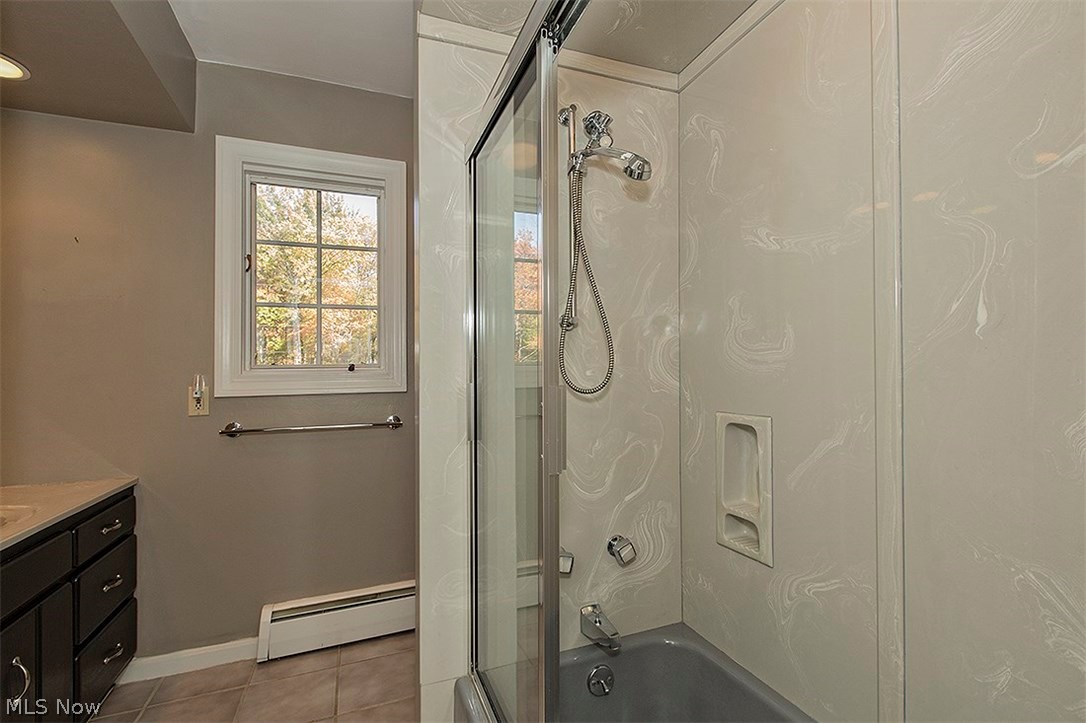 Bond Hill Estates Sub - Residential