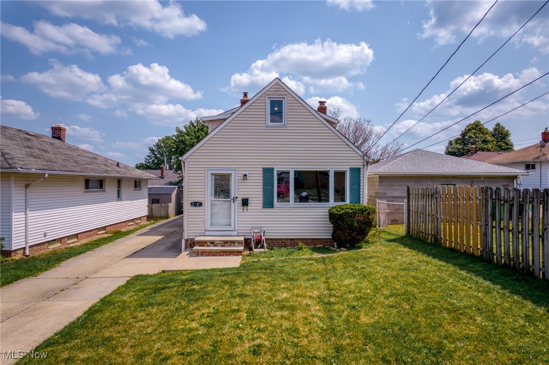 View Garfield Heights, OH 44125 house