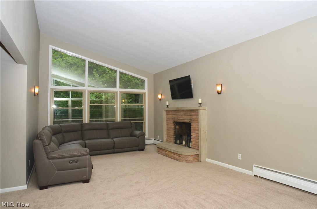 Lucy Picones Sub - Residential