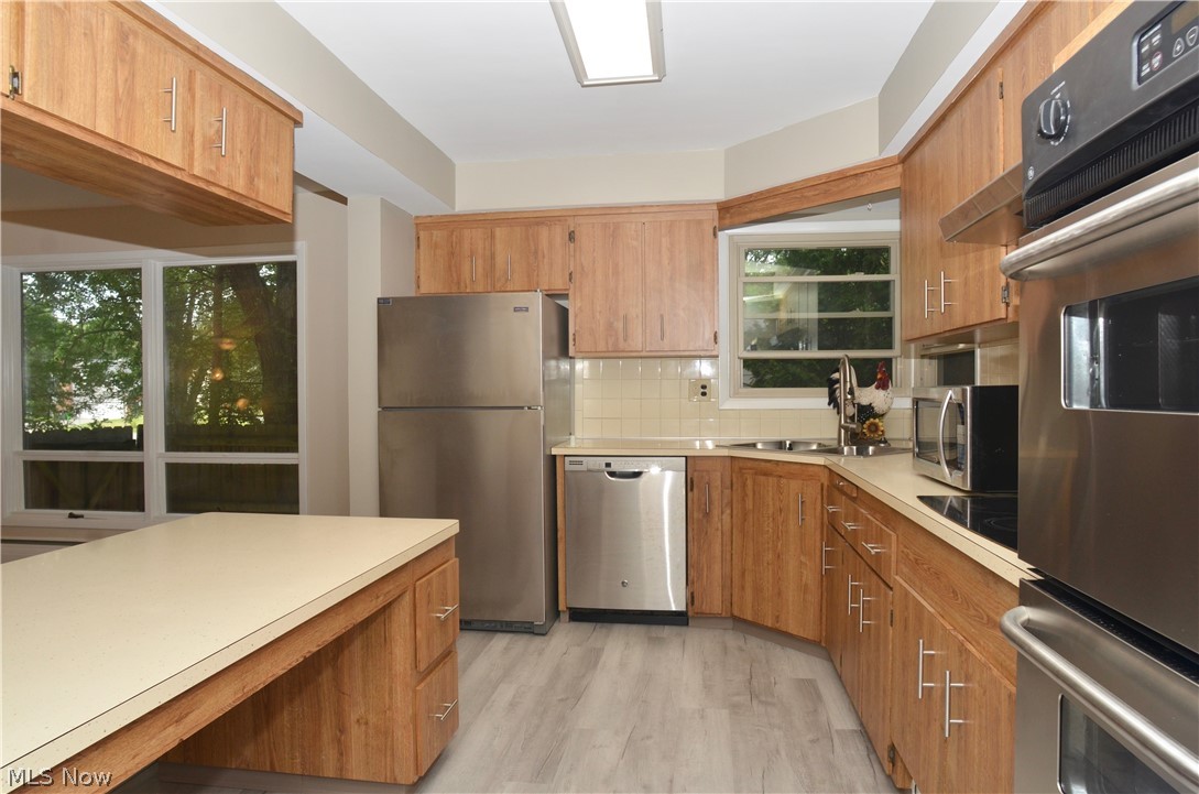 Lucy Picones Sub - Residential