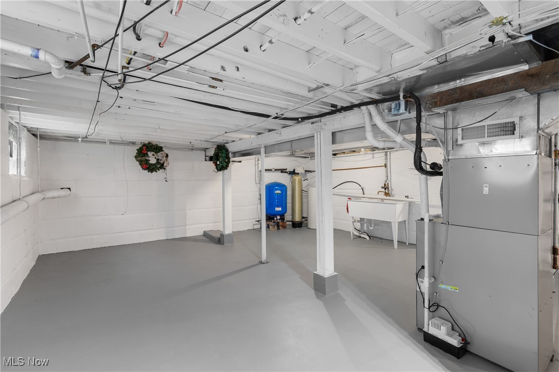 F W Mcchesney Sub Prcl #18 - Residential