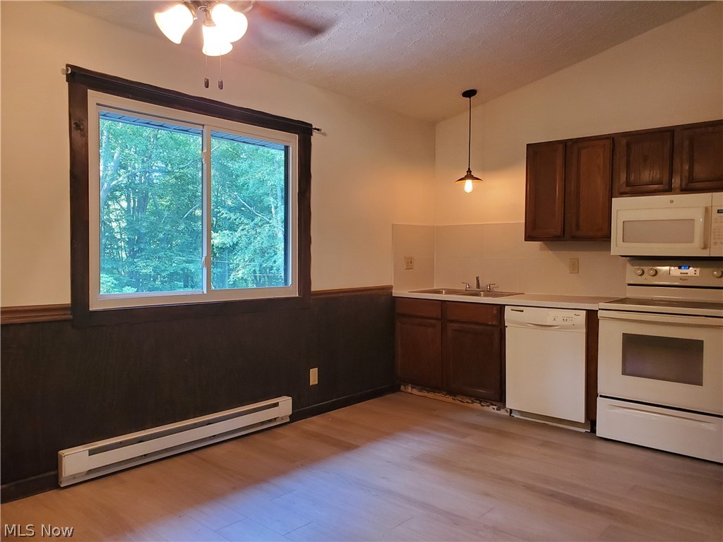 Green - Residential Lease