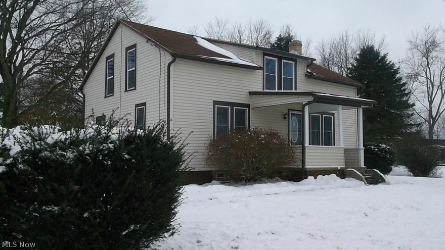 Wow!  this home is updated with today's trend featuring a sunny open kitchen that has appliances, new backsplash, counters, flooring and breakfast bar.   The large dining area has a wide archway that continues the flow from kitchen to the living room.  What a convenience the first floor laundry with appliances and lovely half bath.  The second level bath is absolutely beautiful.  There is a door to the back yard to let puppy out.  The owner built a NEW oversized 2 car garage---all this on 1.33 acres.  Septic inspected 2014