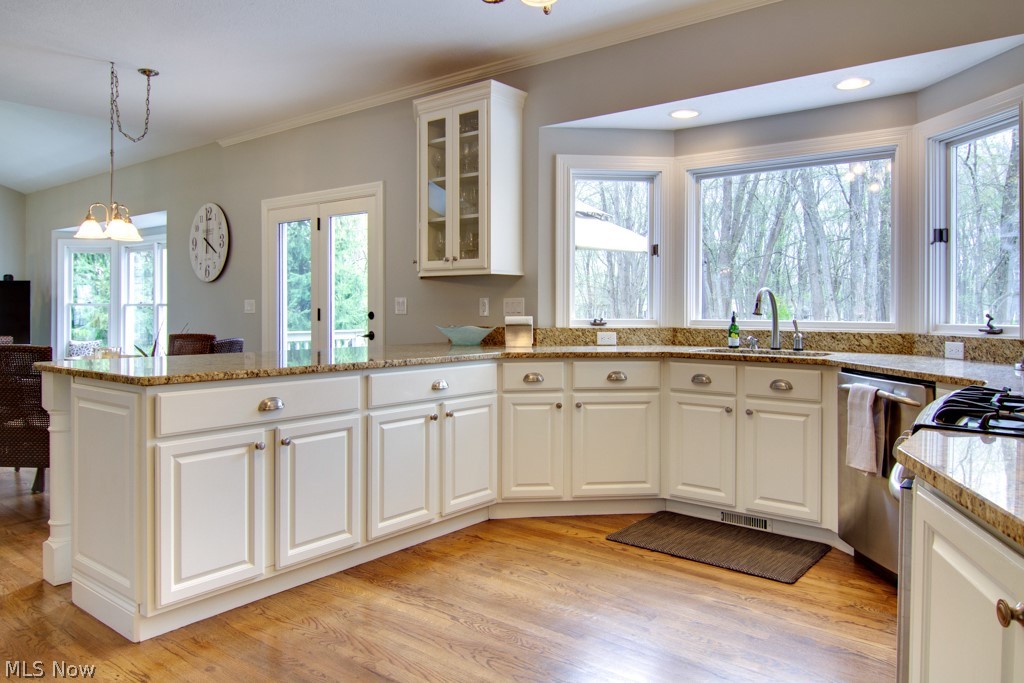 Woods Williamsburg - Residential