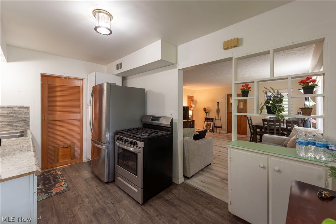 Riverside Park - Residential