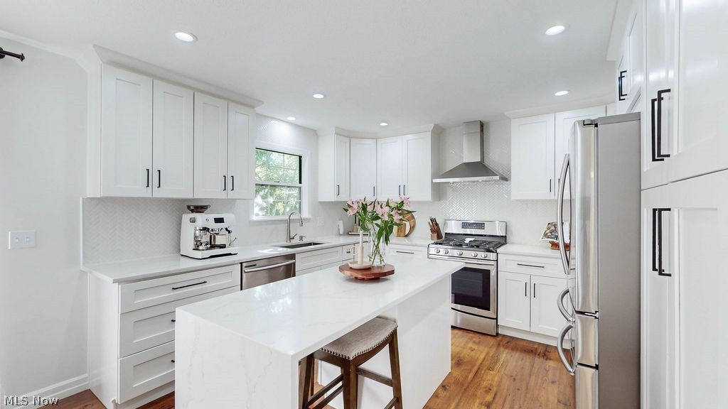 7589 Deer Run Trail