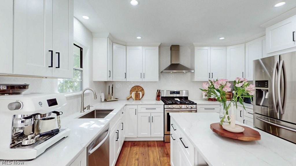 7589 Deer Run Trail