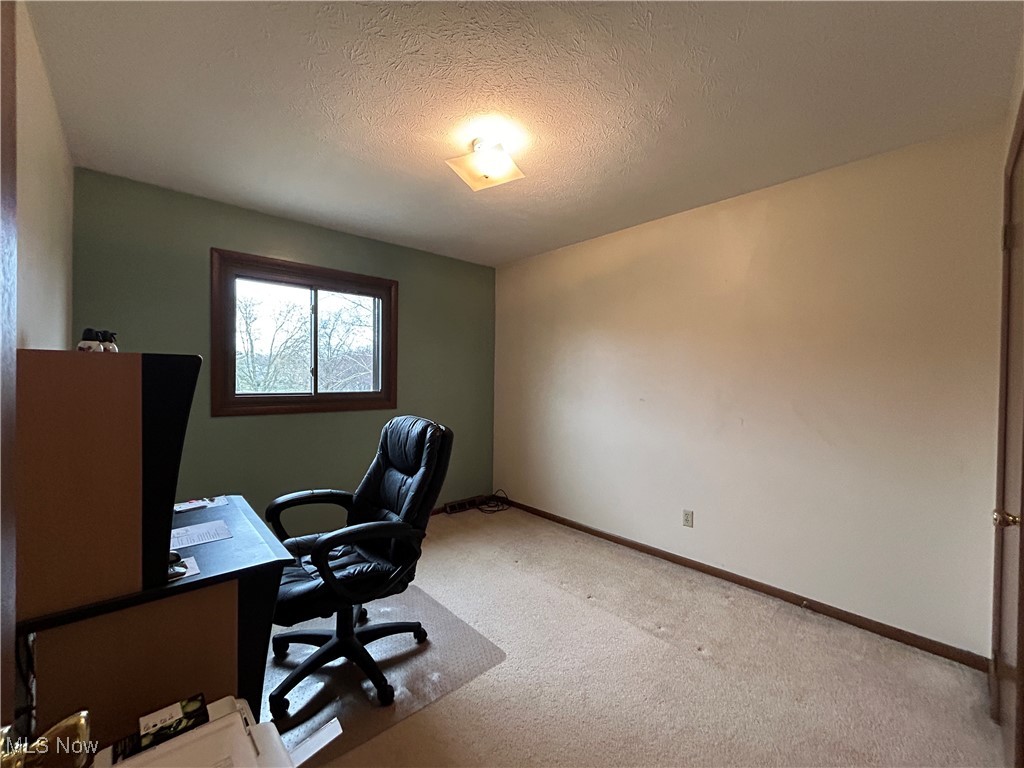 7366 Cromwell Drive, Solon, Ohio image 8