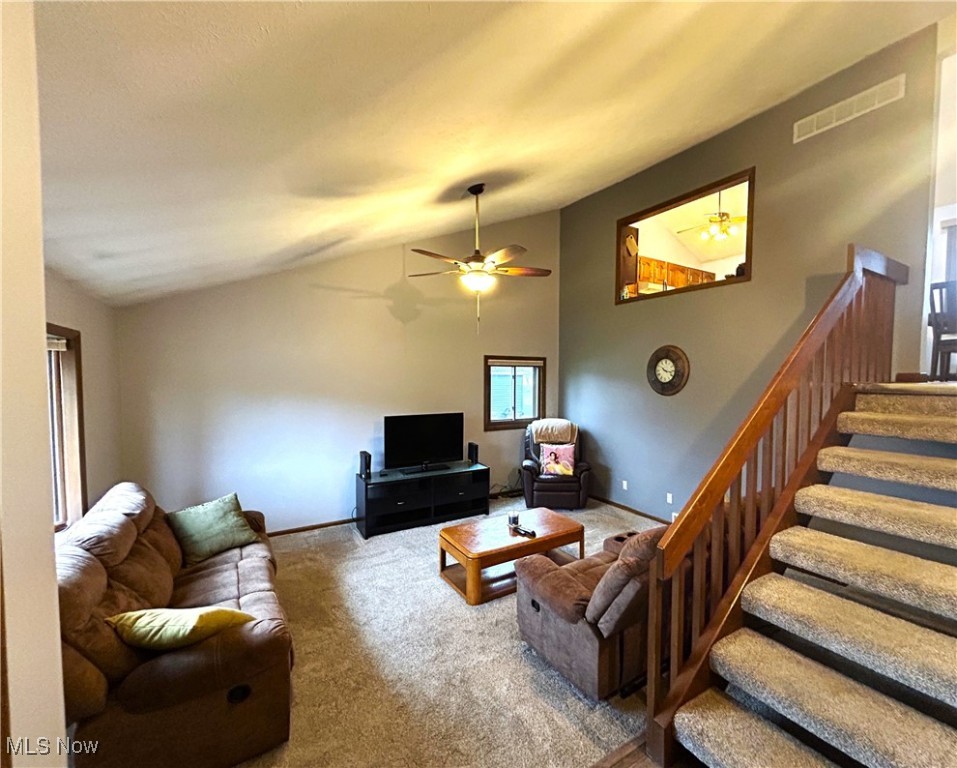 7366 Cromwell Drive, Solon, Ohio image 3