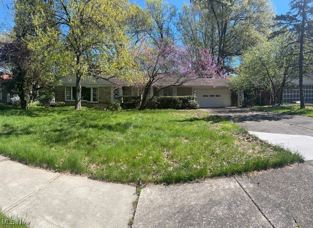 1081 Carver Road, Cleveland Heights, Ohio image 2