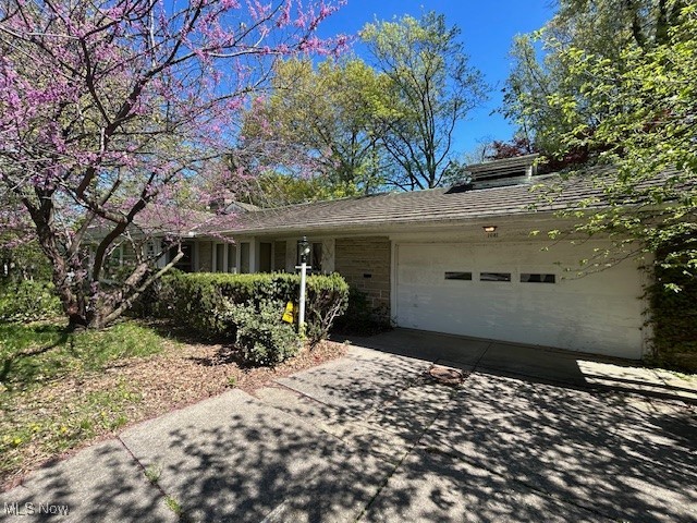 1081 Carver Road, Cleveland Heights, Ohio image 1