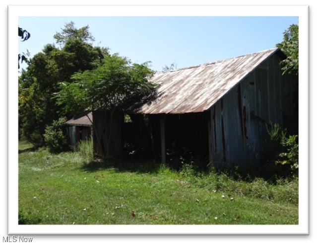 9125 Highland Ridge Road, Macksburg, Ohio image 33