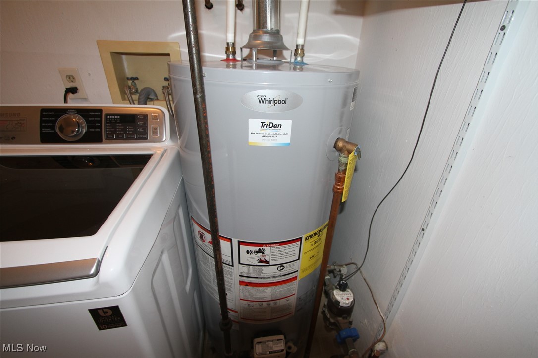 7081 Village Drive, Mentor, Ohio image 32