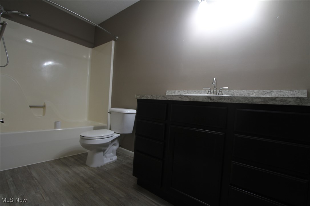7081 Village Drive, Mentor, Ohio image 25