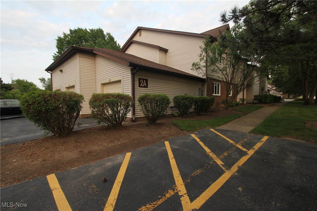 7081 Village Drive, Mentor, Ohio image 36