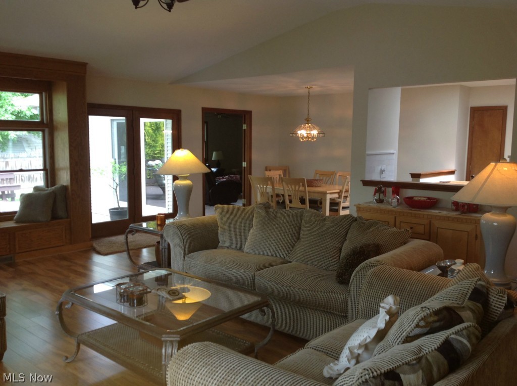 College Green - Residential