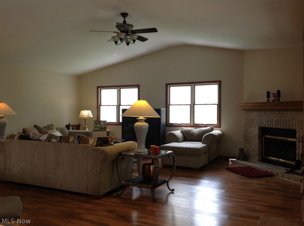 College Green - Residential