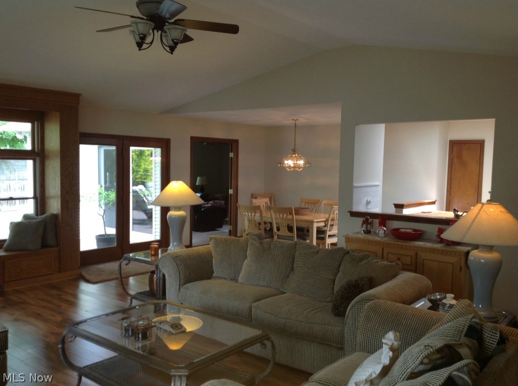 College Green - Residential