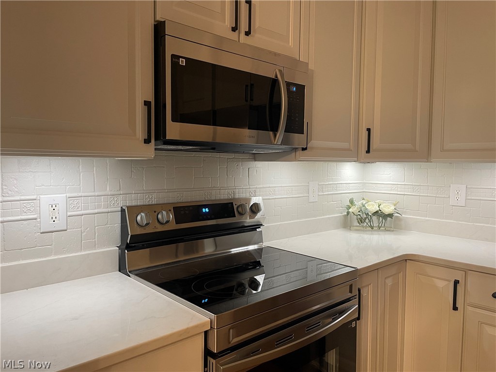 Tradewinds Villas Condo - Residential