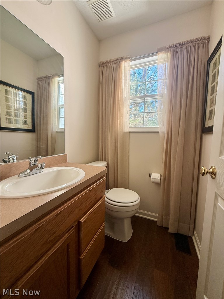 Parkside/Eastwood Village Condo - Residential