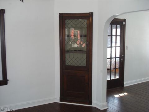 Tiny photo for 55 Sunnycliff Drive, Euclid, OH 44123 (MLS # 5182483)