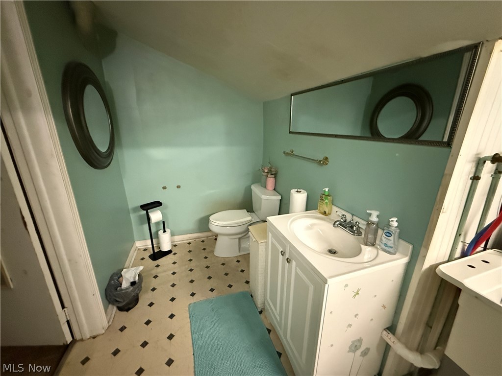 Bronsons Second Add - Residential Income