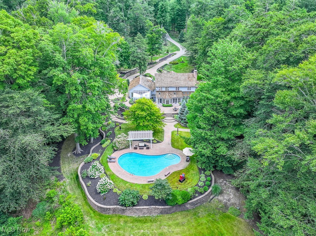 1160 Fox Hill Drive, Gates Mills, Ohio image 3
