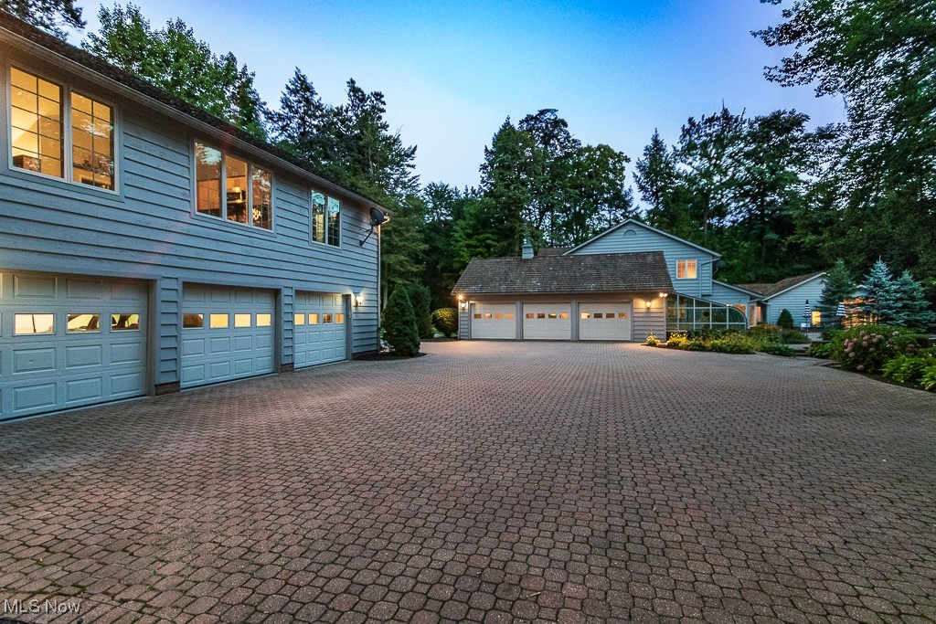 1160 Fox Hill Drive, Gates Mills, Ohio image 44