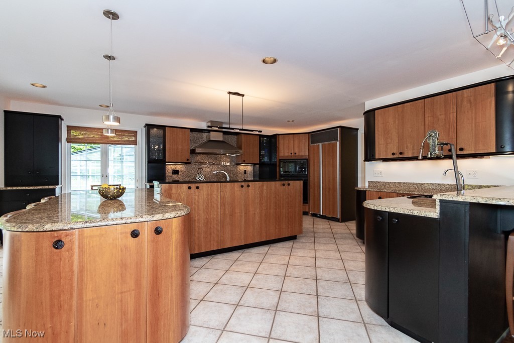 1160 Fox Hill Drive, Gates Mills, Ohio image 14